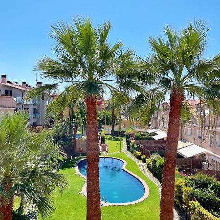 Cheerful Townhouse Center Sitges 5 Bedrooms Pool And Terrace ภายนอก รูปภาพ