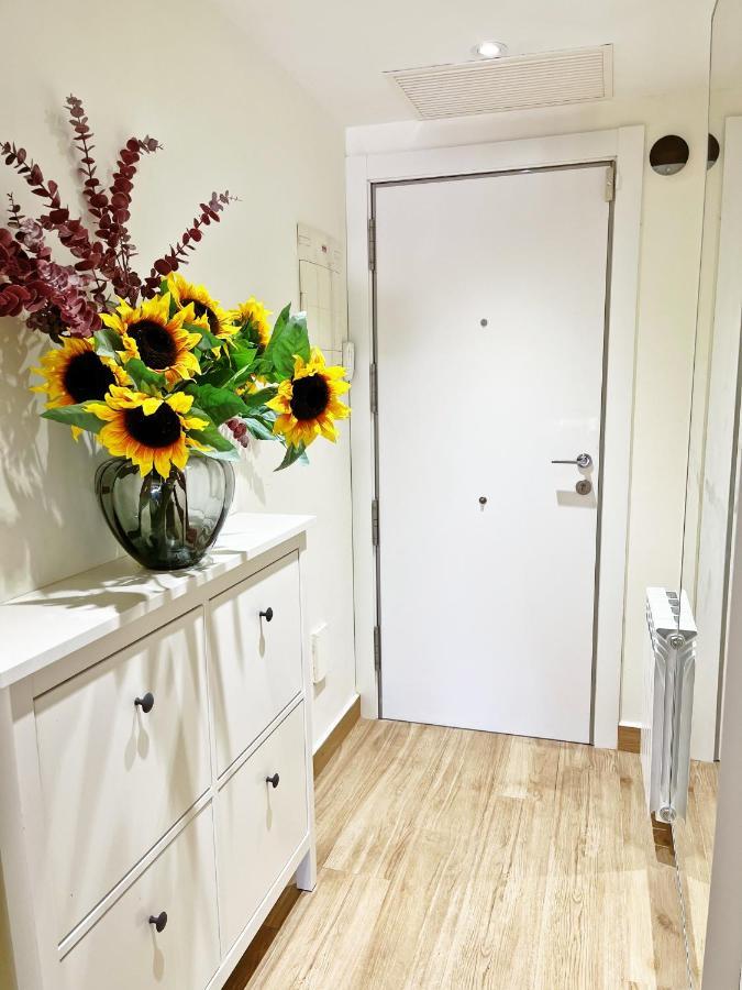 Cheerful Townhouse Center Sitges 5 Bedrooms Pool And Terrace ภายนอก รูปภาพ
